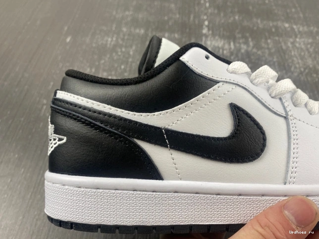 Jordan 553558-132 Air and white Low 1  black 1229